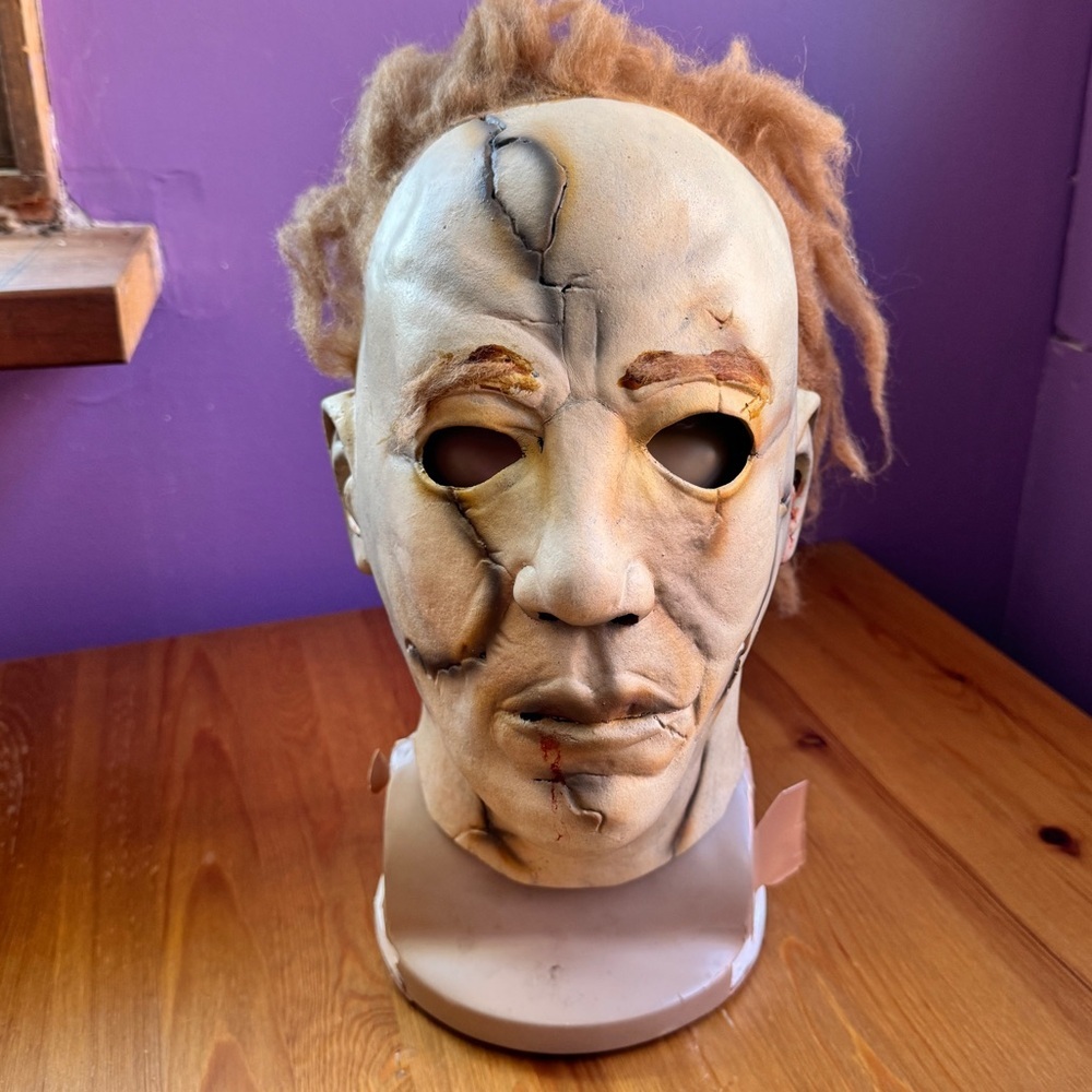 Halloween rubber mask